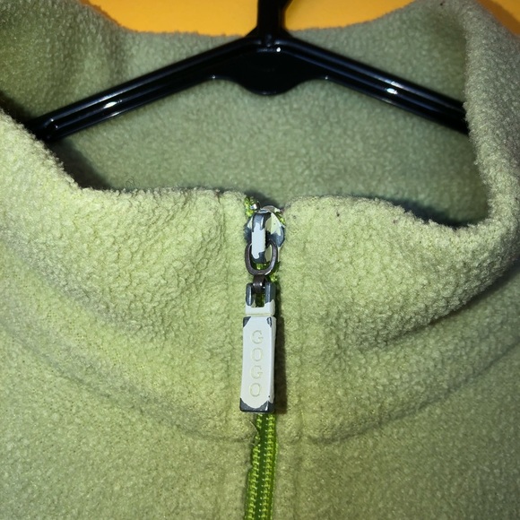 light green “monterey bay california” fuzzy zip up - Picture 4 of 6